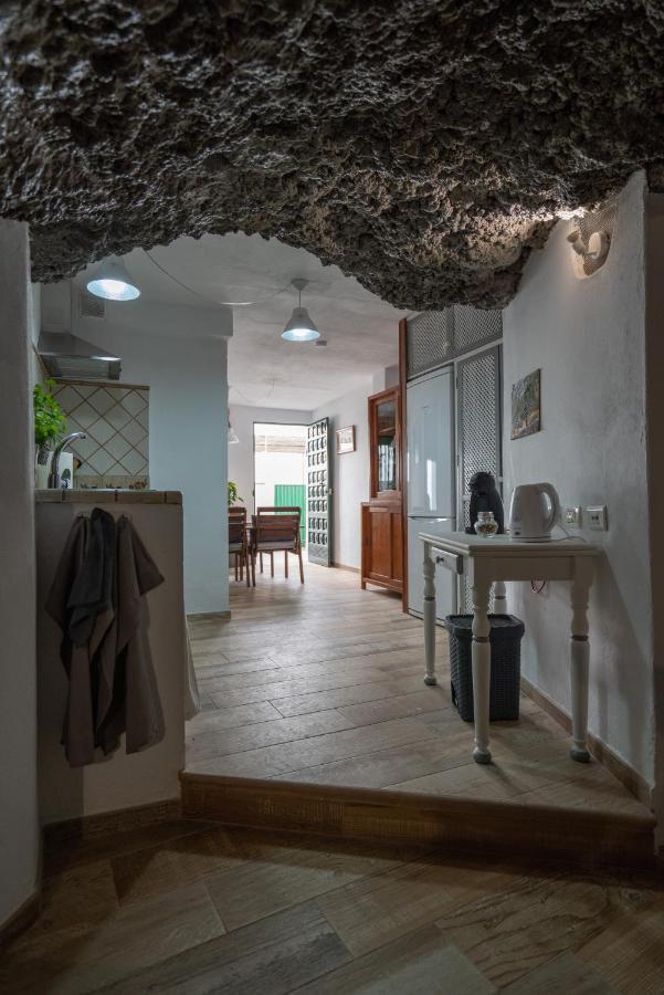 Romantic Cave With Big Terrace Overlooking The Sea Santa Cruz de Tenerife Exterior photo